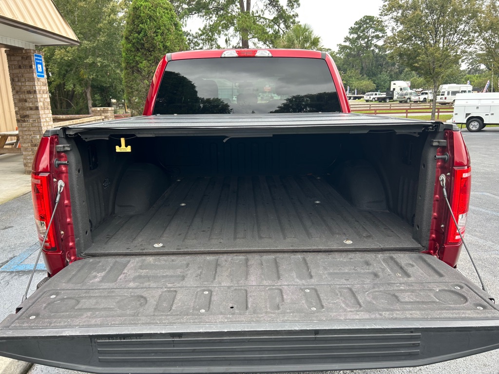 Photo 9 of this FORD F150 SUPER CREW
