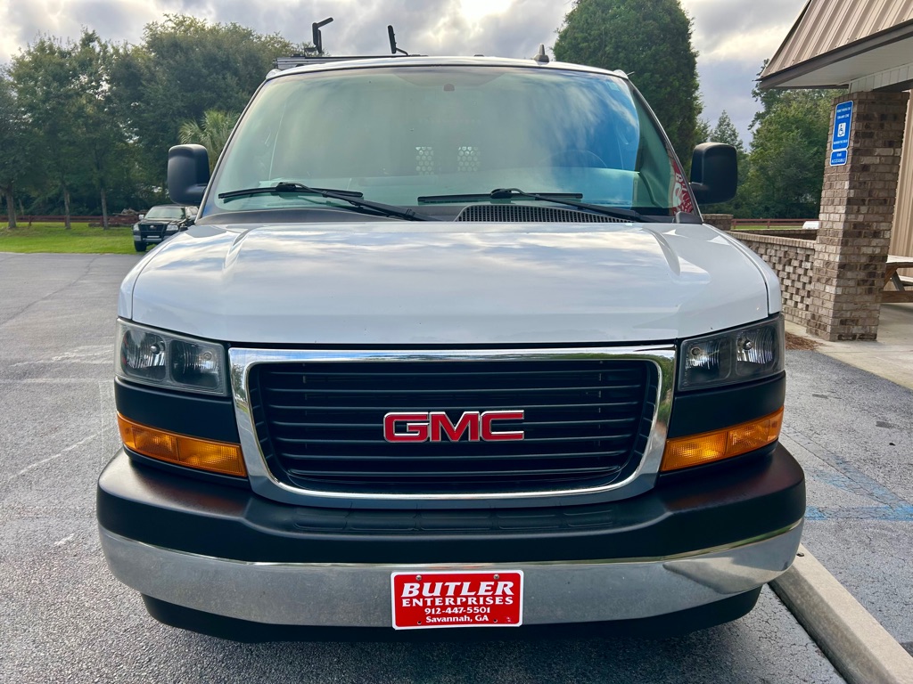 Photo 8 of this GMC SAVANA 2500