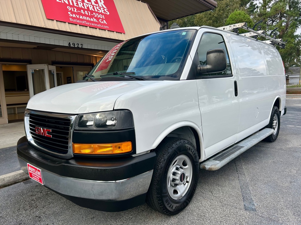 Photo 5 of this GMC SAVANA 2500