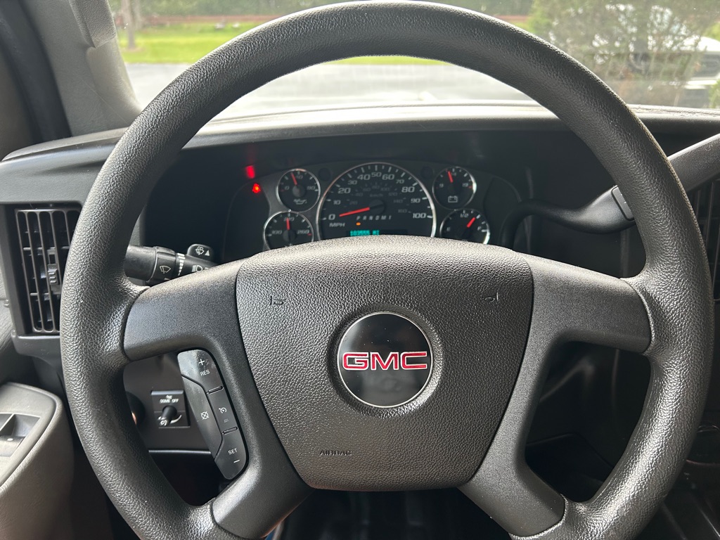 Photo 26 of this GMC SAVANA 2500