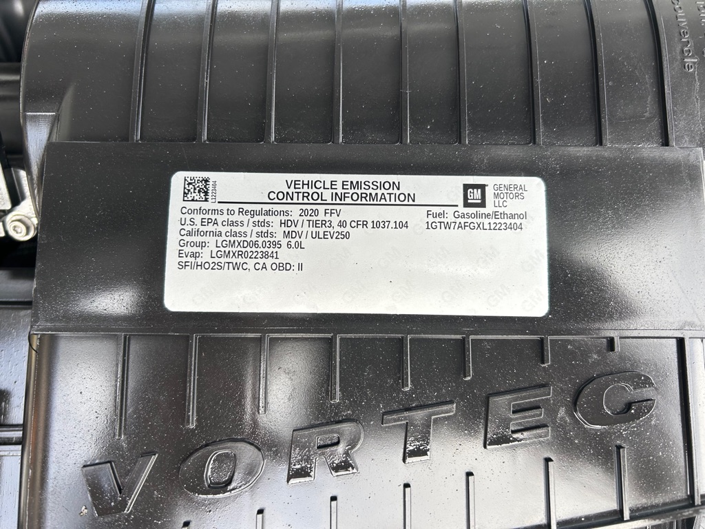 Photo 16 of this GMC SAVANA 2500