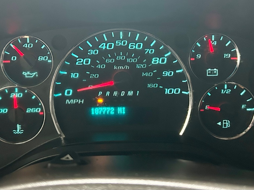 Photo 29 of this CHEVROLET EXPRESS G2500