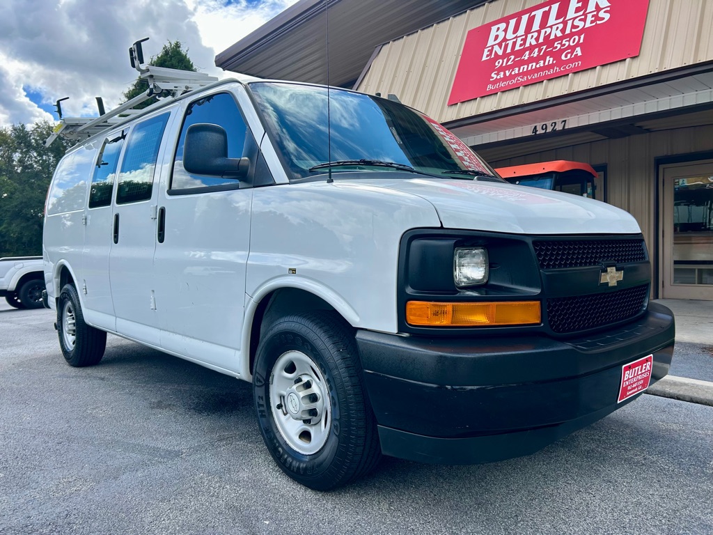 Photo 2 of this CHEVROLET EXPRESS G2500