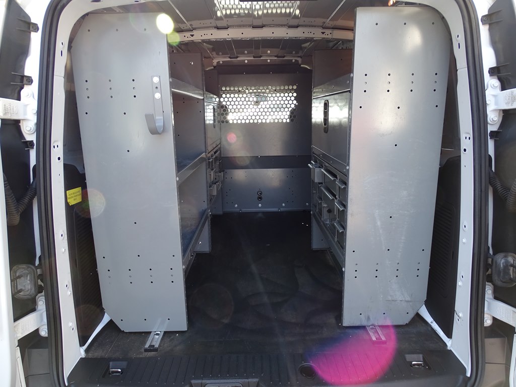 Photo 10 of this FORD TRANSIT CONNECT