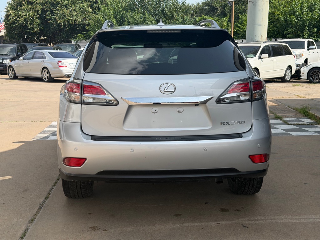 Photo 3 of this LEXUS RX 350