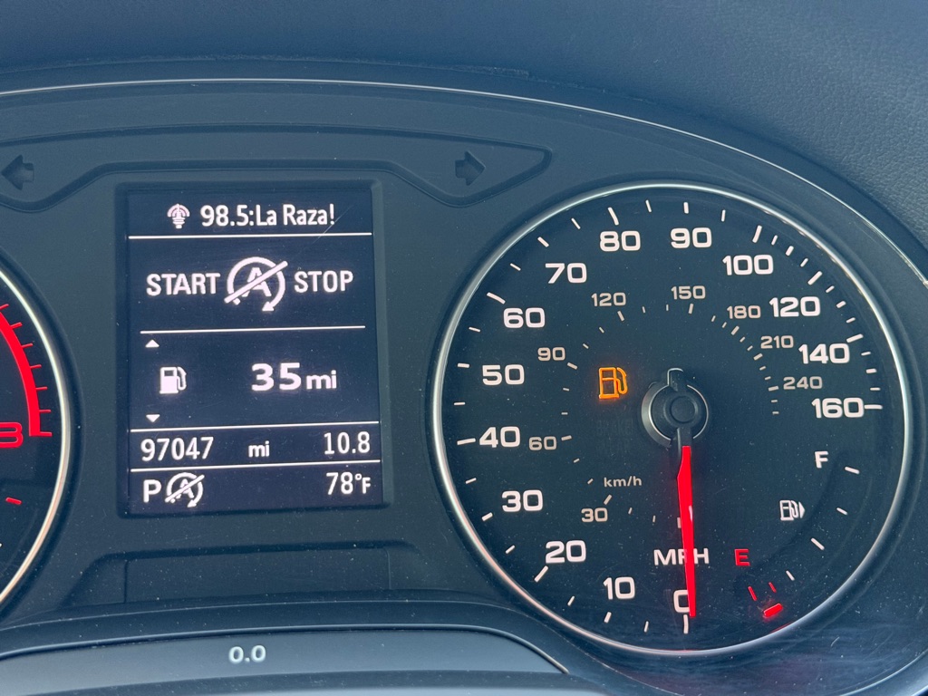 Photo 15 of this AUDI A3