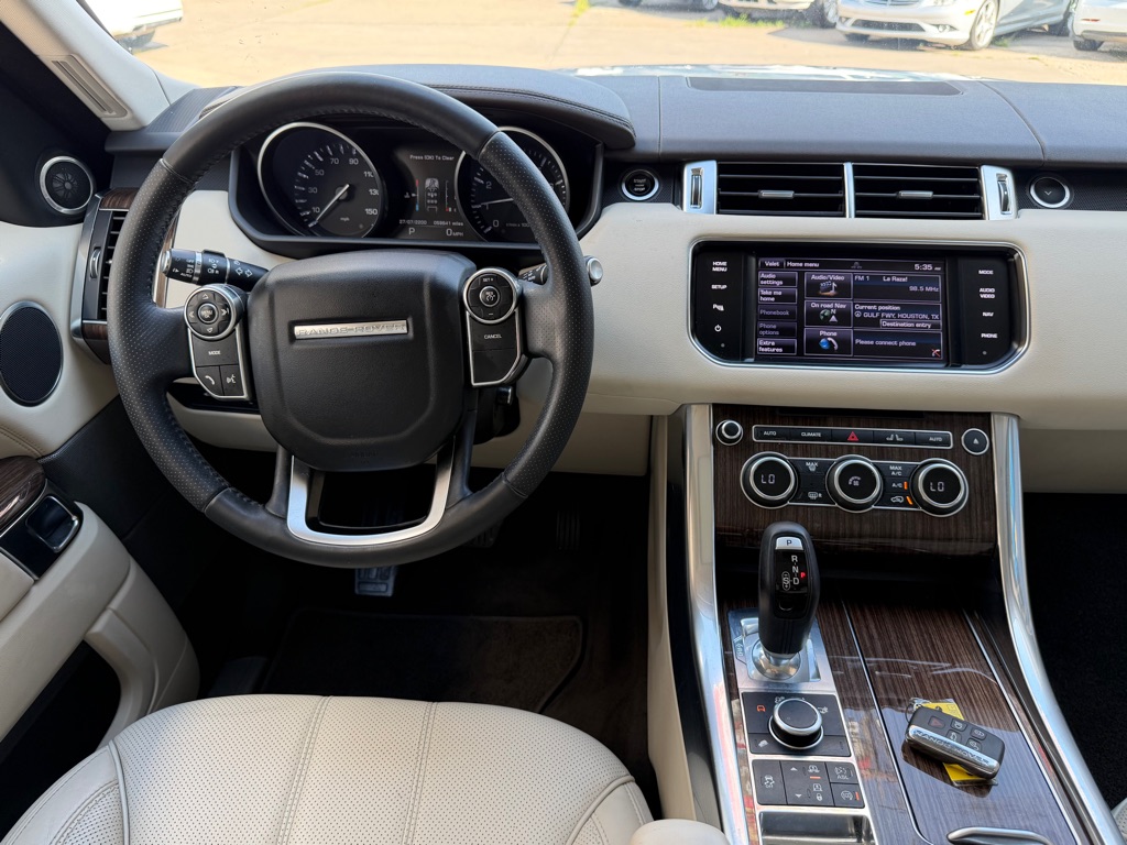Photo 19 of this LAND ROVER RANGE ROVER SPO