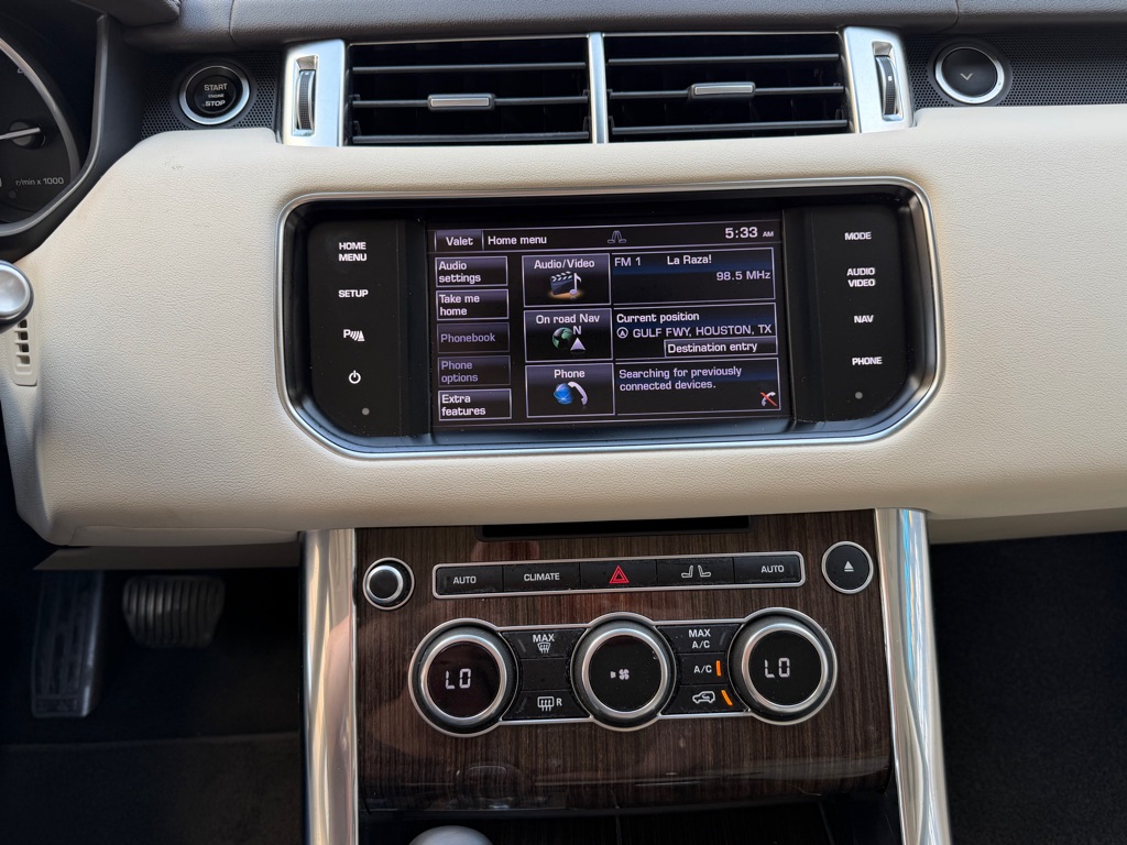 Photo 15 of this LAND ROVER RANGE ROVER SPO