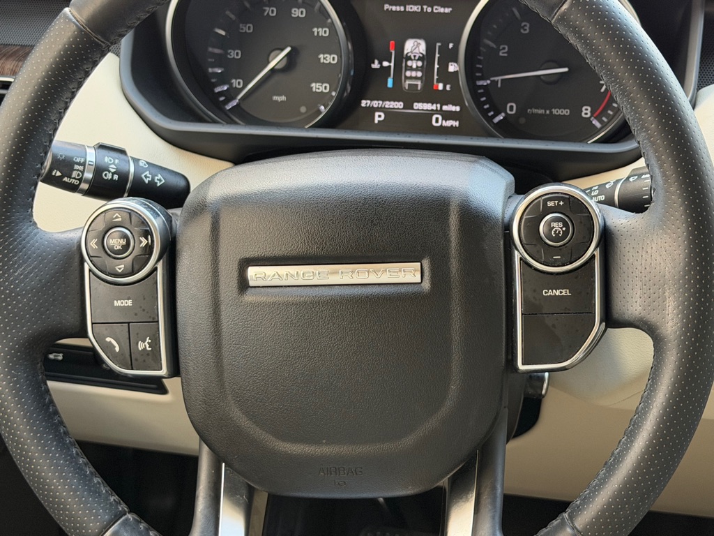 Photo 20 of this LAND ROVER RANGE ROVER SPO