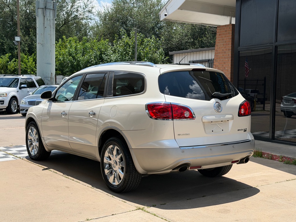 Photo 3 of this BUICK ENCLAVE