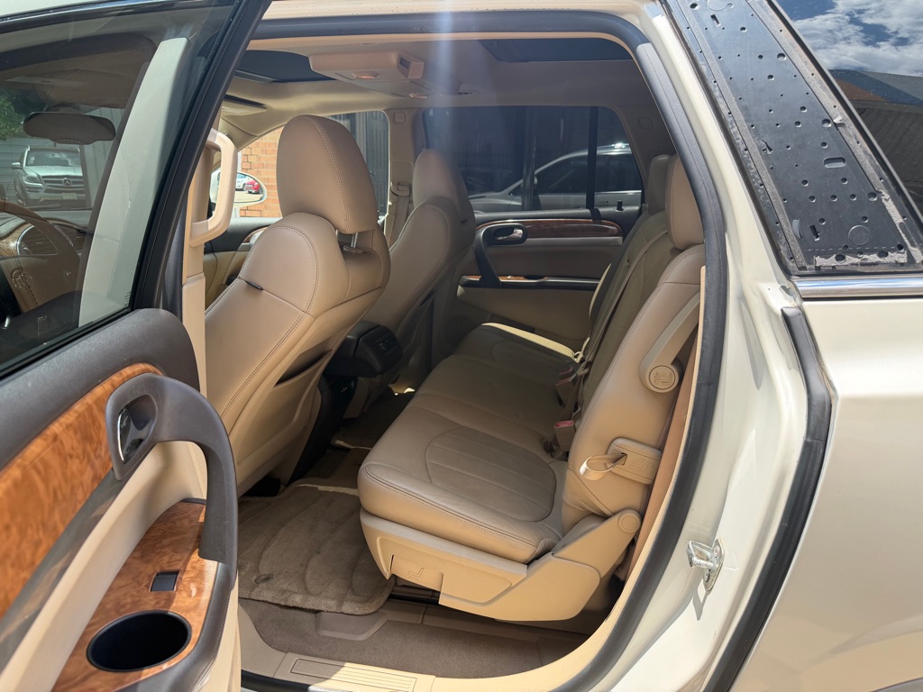 Photo 9 of this BUICK ENCLAVE