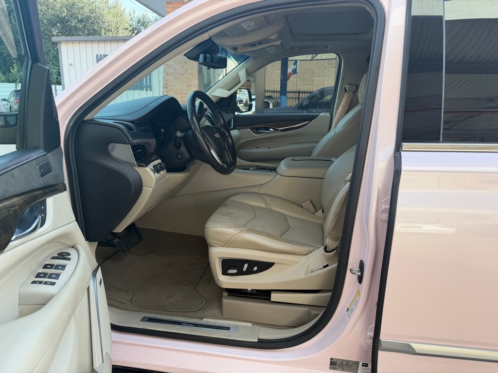 Photo 8 of this CADILLAC ESCALADE