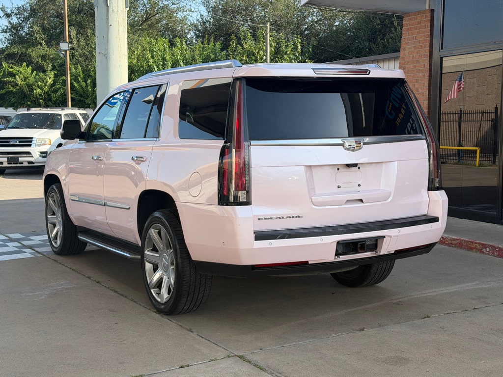 Photo 3 of this CADILLAC ESCALADE