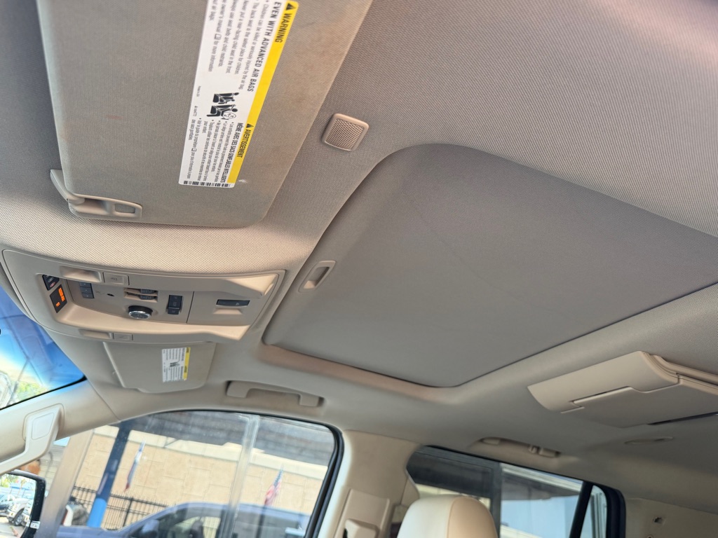 Photo 16 of this CADILLAC ESCALADE