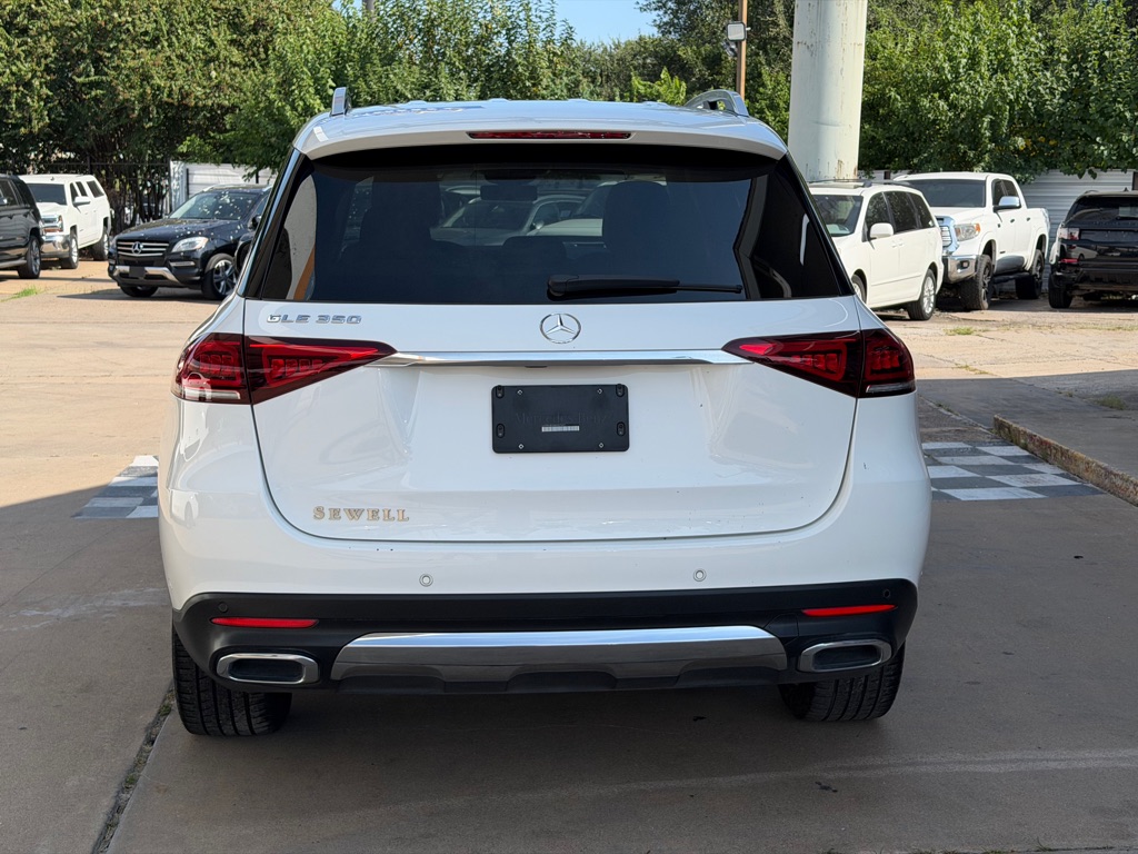 Photo 3 of this MERCEDES-BENZ GLE