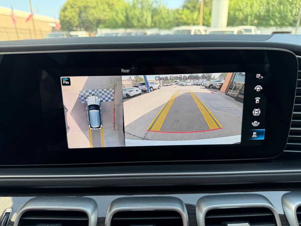 Photo 11 of this MERCEDES-BENZ GLE