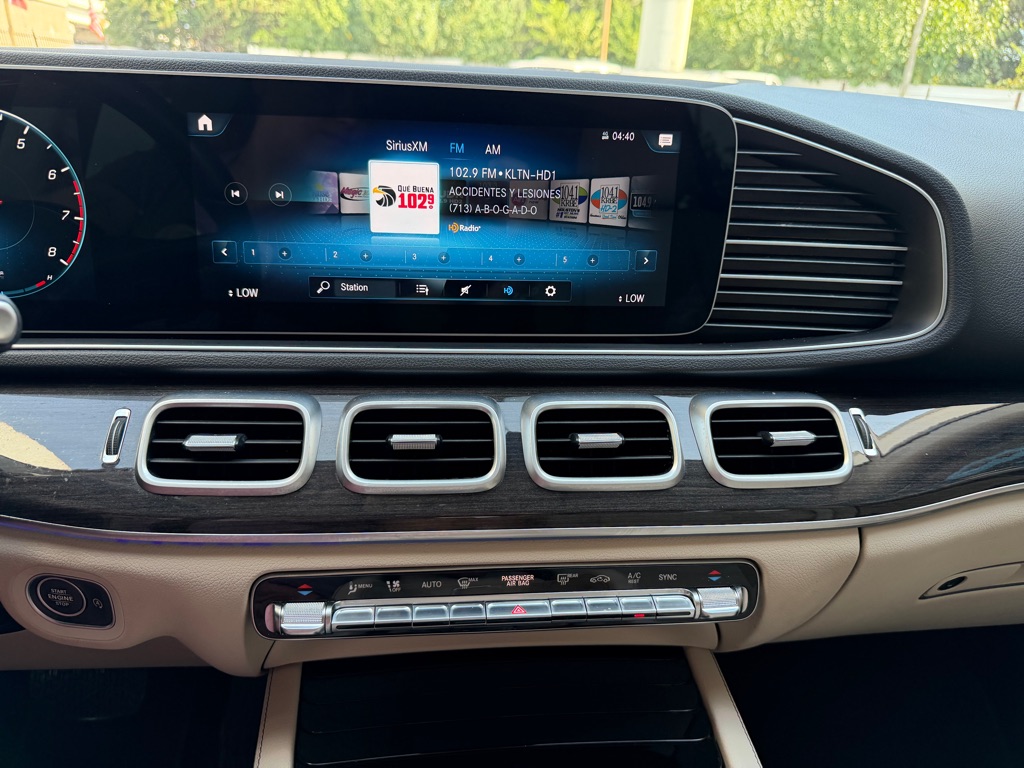 Photo 12 of this MERCEDES-BENZ GLE