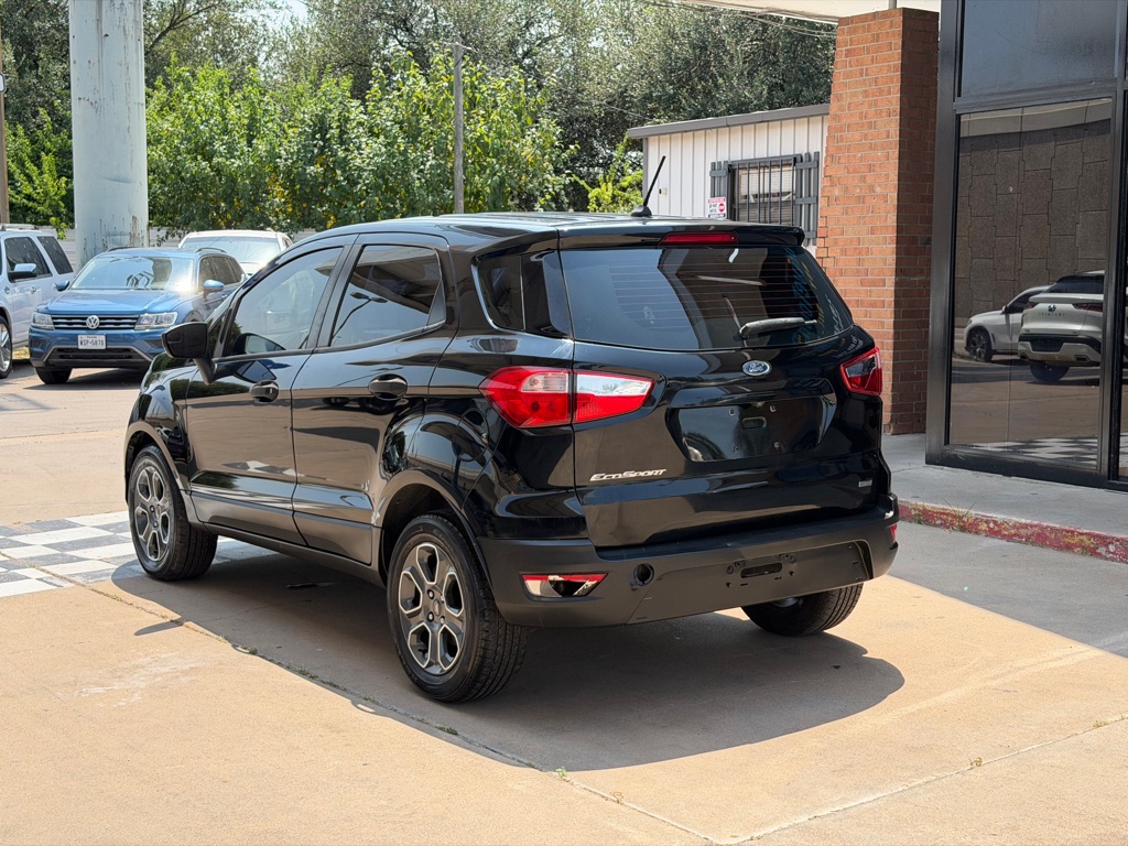 Photo 3 of this FORD ECOSPORT