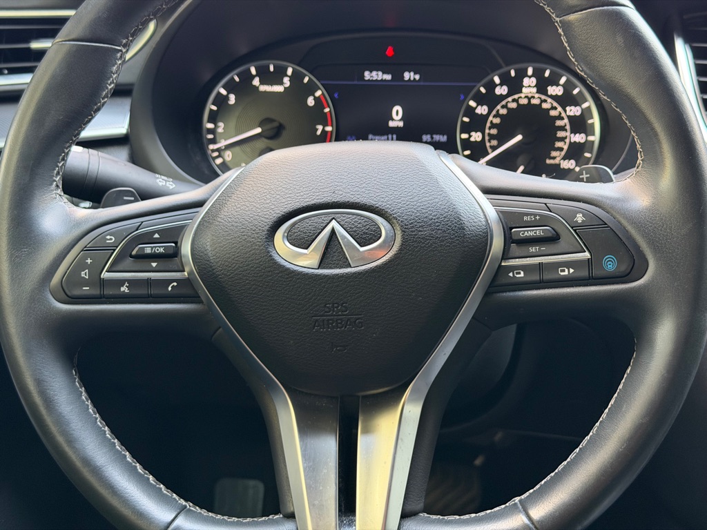 Photo 15 of this INFINITI QX55