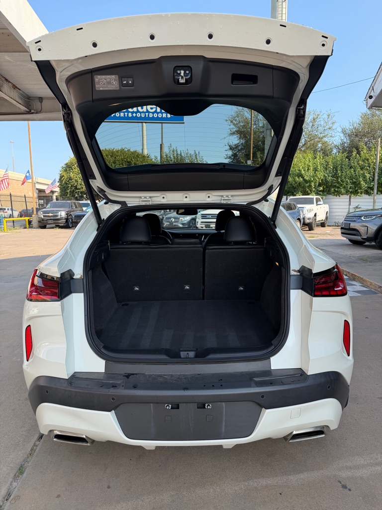 Photo 16 of this INFINITI QX55