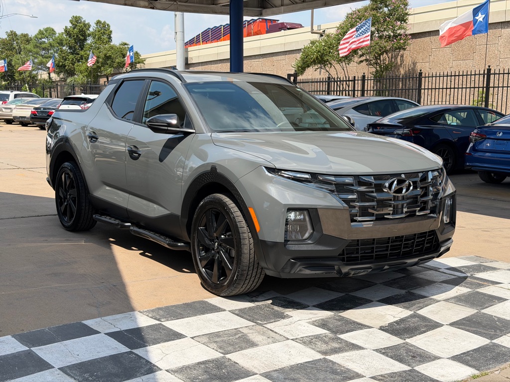 Photo 6 of this HYUNDAI SANTA CRUZ