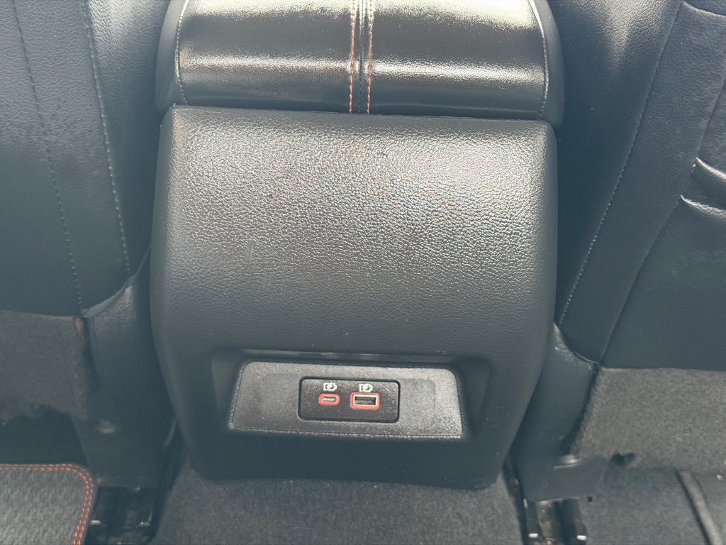 Photo 13 of this NISSAN ALTIMA