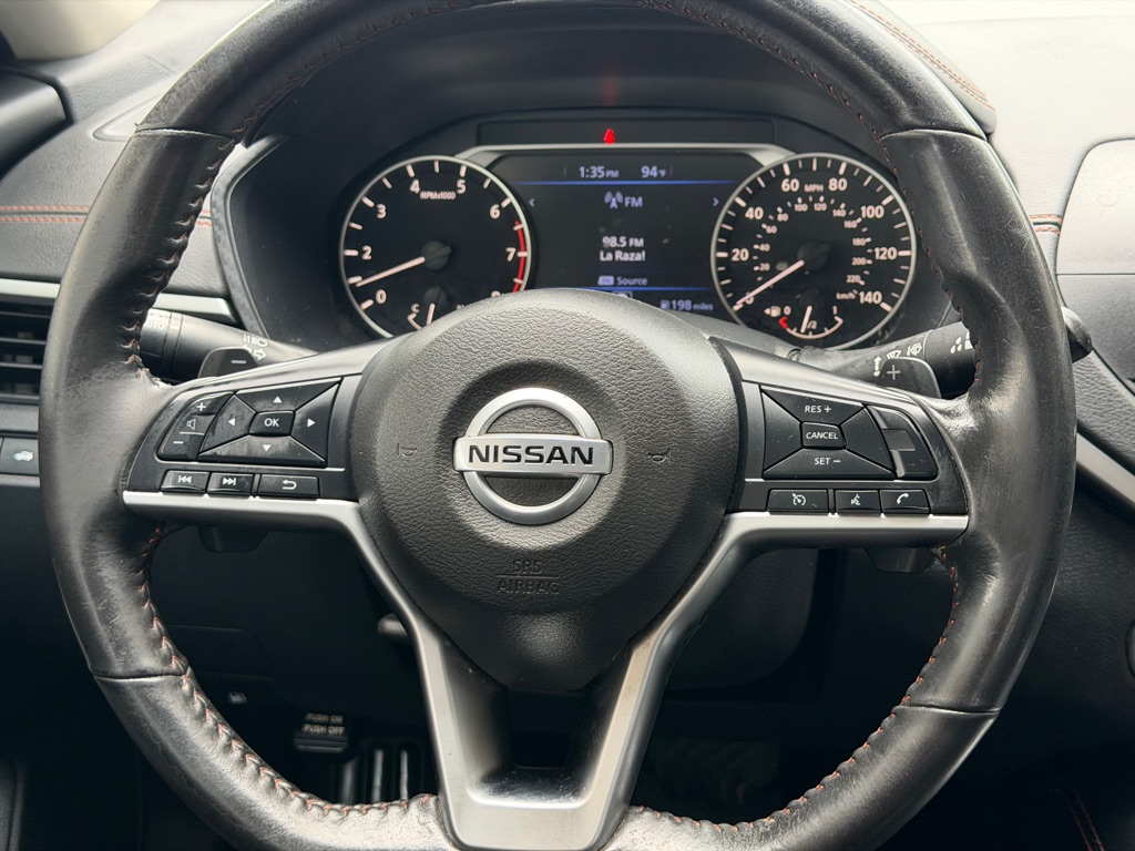 Photo 15 of this NISSAN ALTIMA