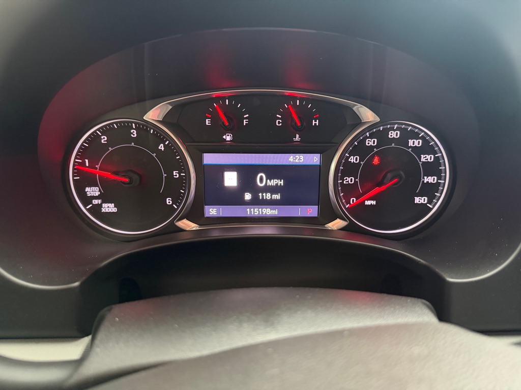 Photo 8 of this GMC TERRAIN