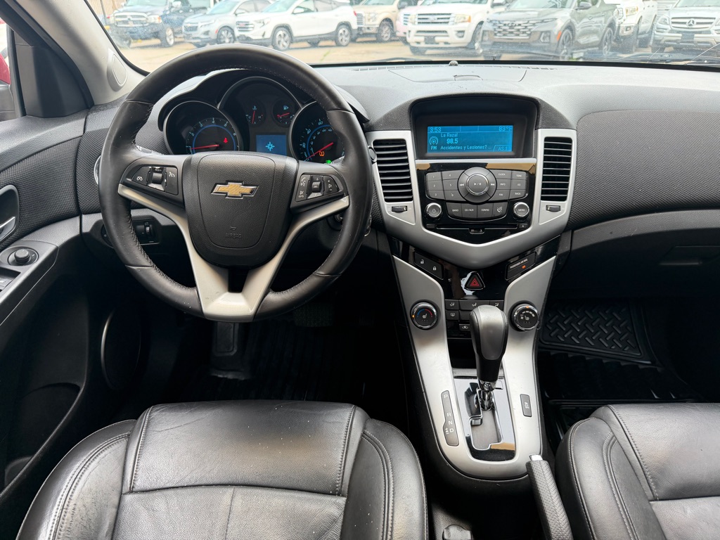 Photo 13 of this CHEVROLET CRUZE