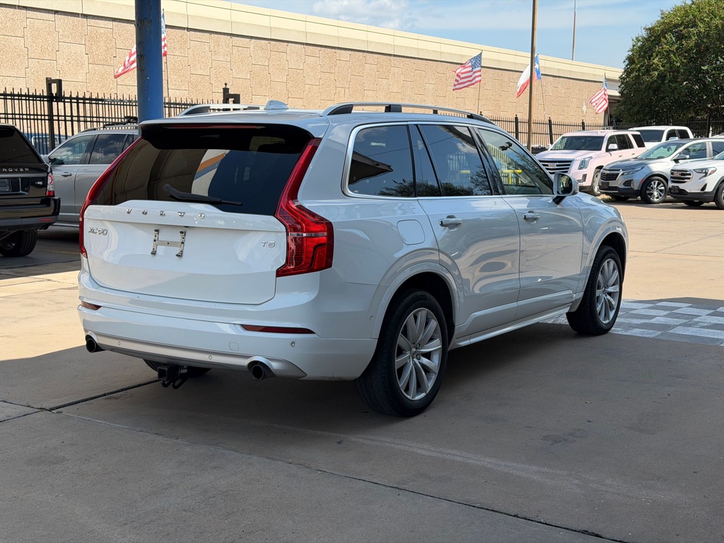 Photo 5 of this VOLVO XC90