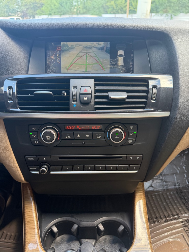 Photo 10 of this BMW X3