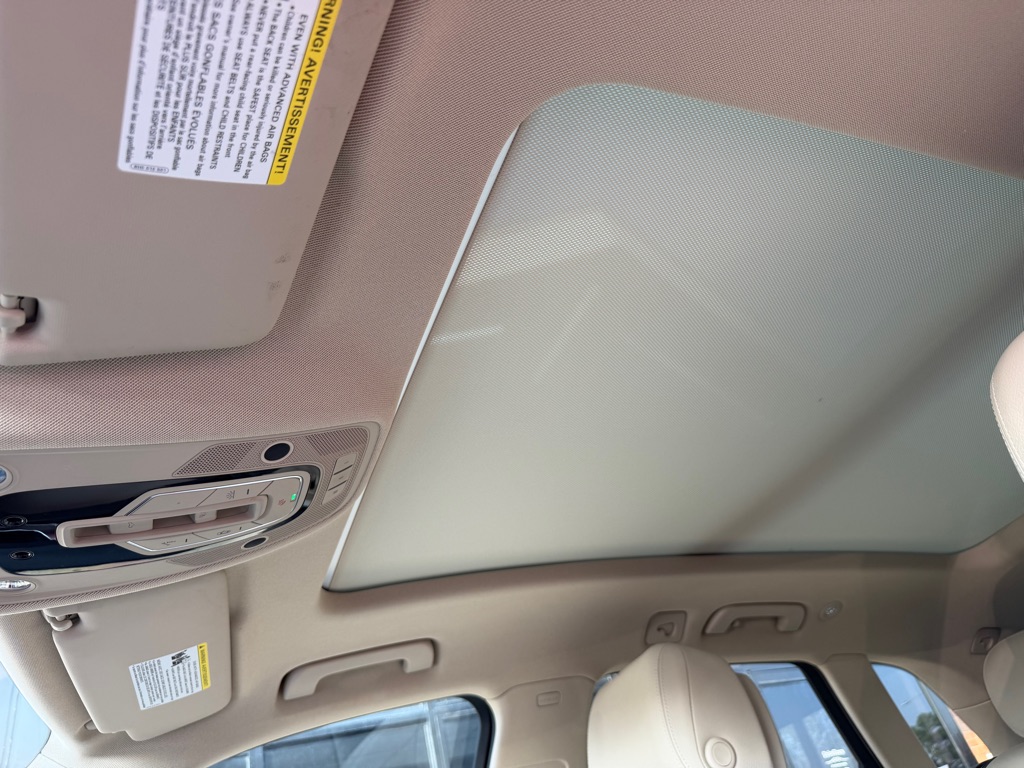 Photo 8 of this AUDI Q5
