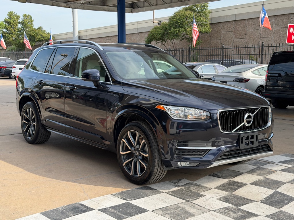 Photo 6 of this VOLVO XC90