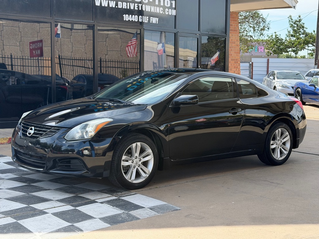 Photo 2 of this NISSAN ALTIMA