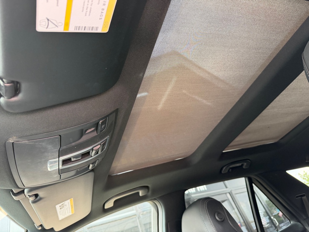 Photo 23 of this MERCEDES-BENZ GLE