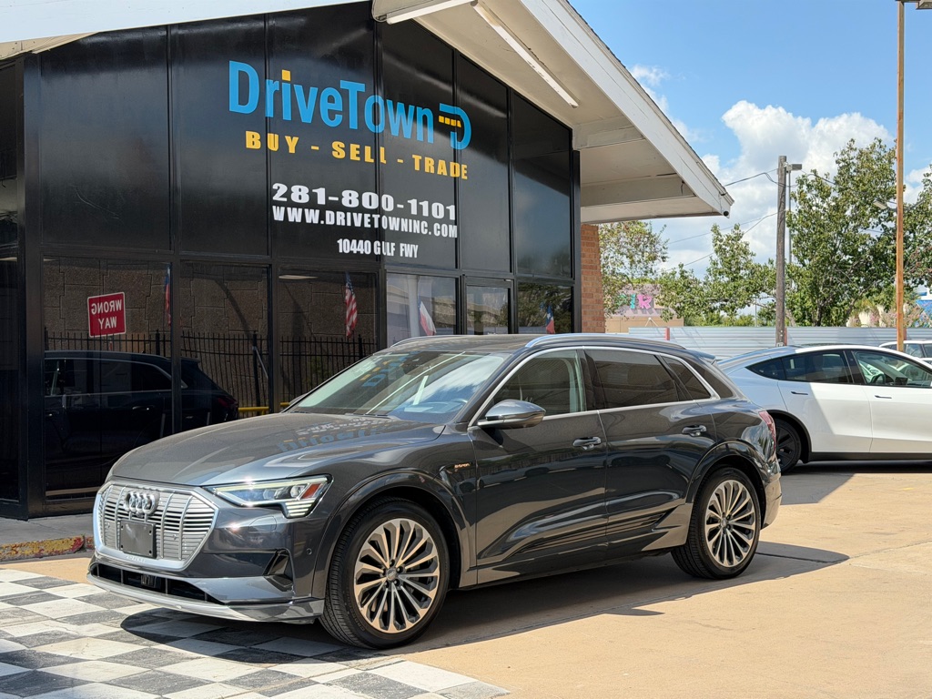 2019 AUDI E-TRON