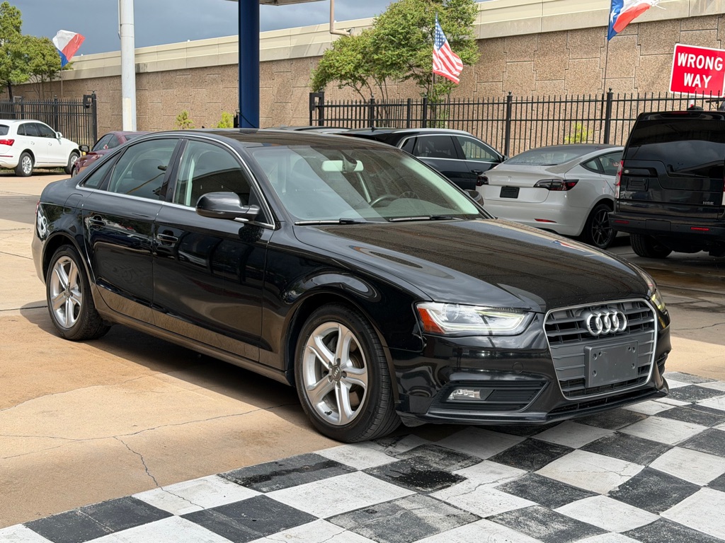 Photo 6 of this AUDI A4