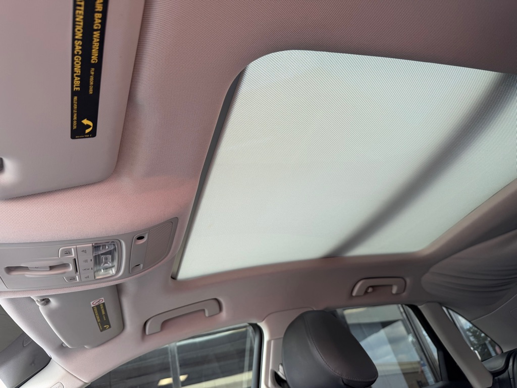Photo 9 of this AUDI Q3