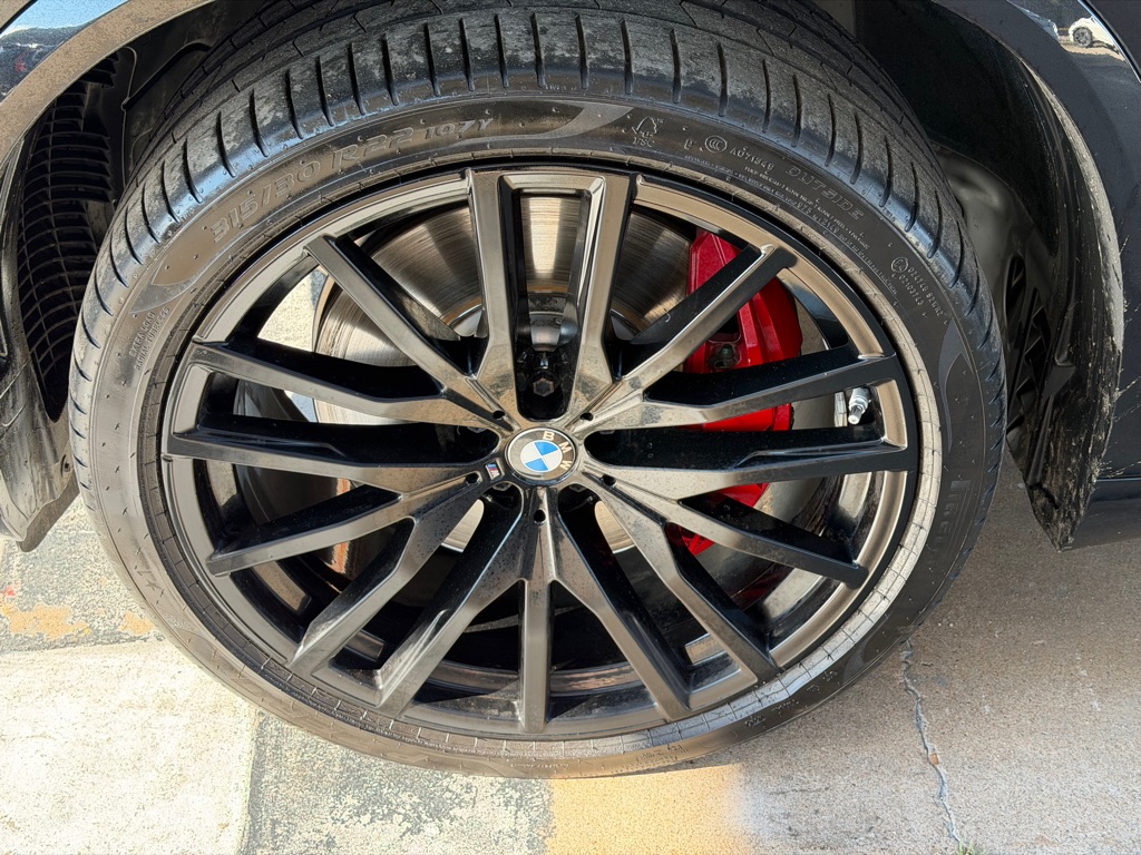 Photo 30 of this BMW X5