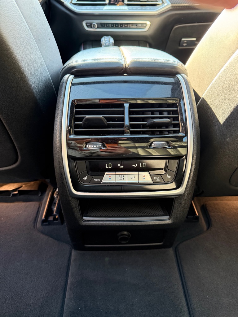 Photo 21 of this BMW X5