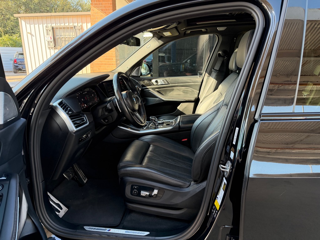 Photo 7 of this BMW X5