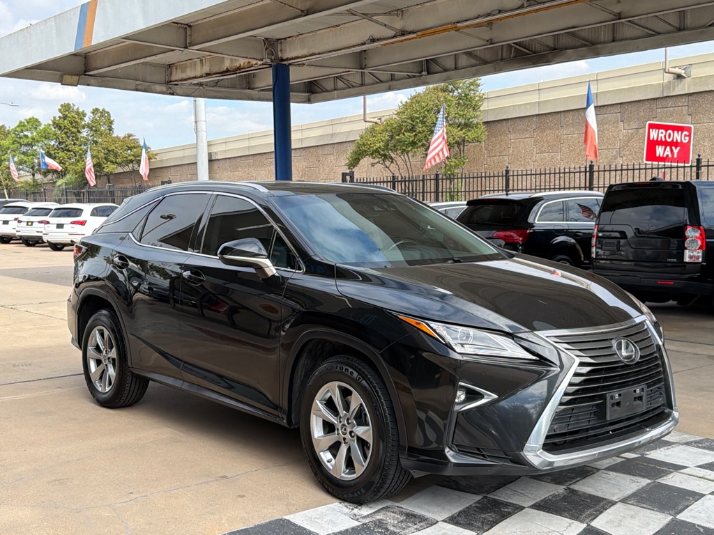 Photo 6 of this LEXUS RX