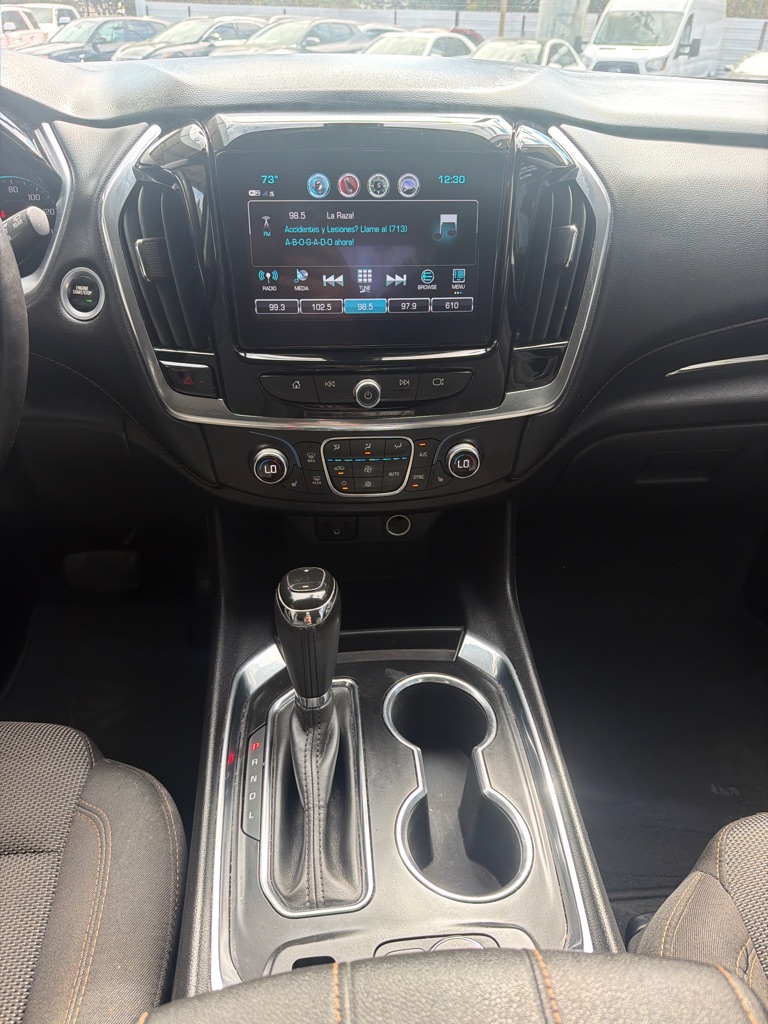 Photo 15 of this CHEVROLET TRAVERSE