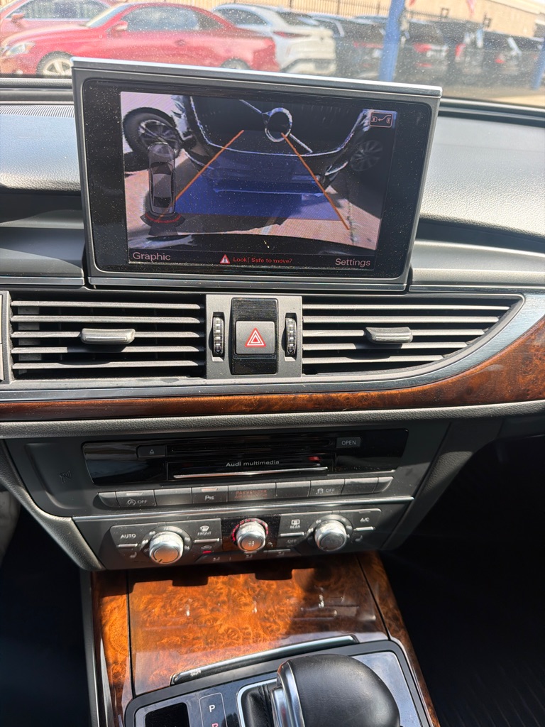 Photo 16 of this AUDI A6