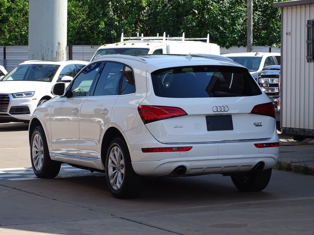 Photo 5 of this AUDI Q5