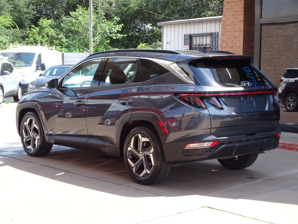 Photo 2 of this HYUNDAI TUCSON