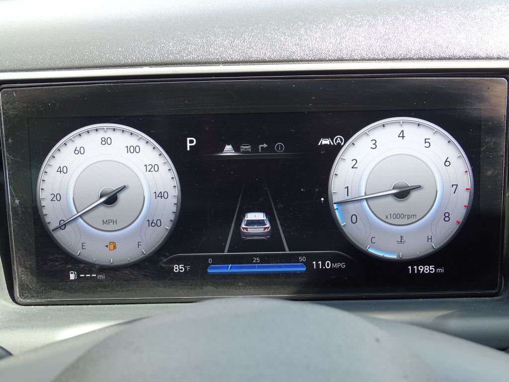 Photo 12 of this HYUNDAI TUCSON