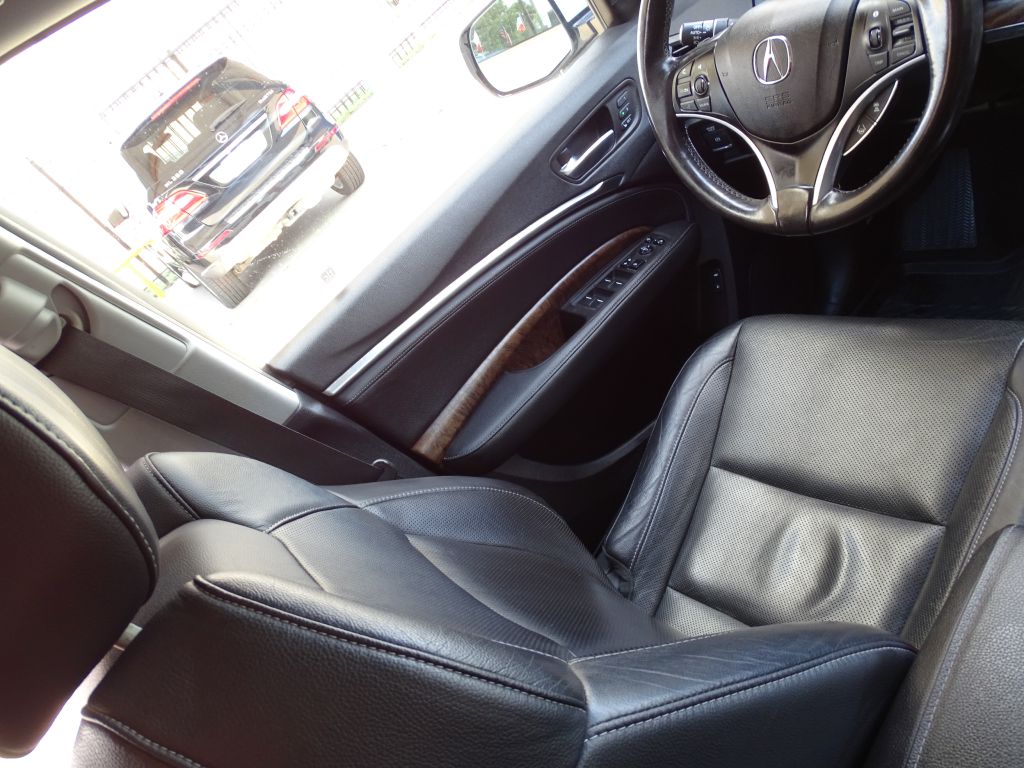 Photo 18 of this ACURA MDX