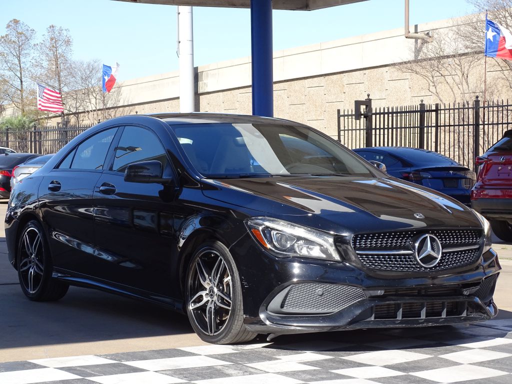 Photo 6 of this MERCEDES-BENZ CLA