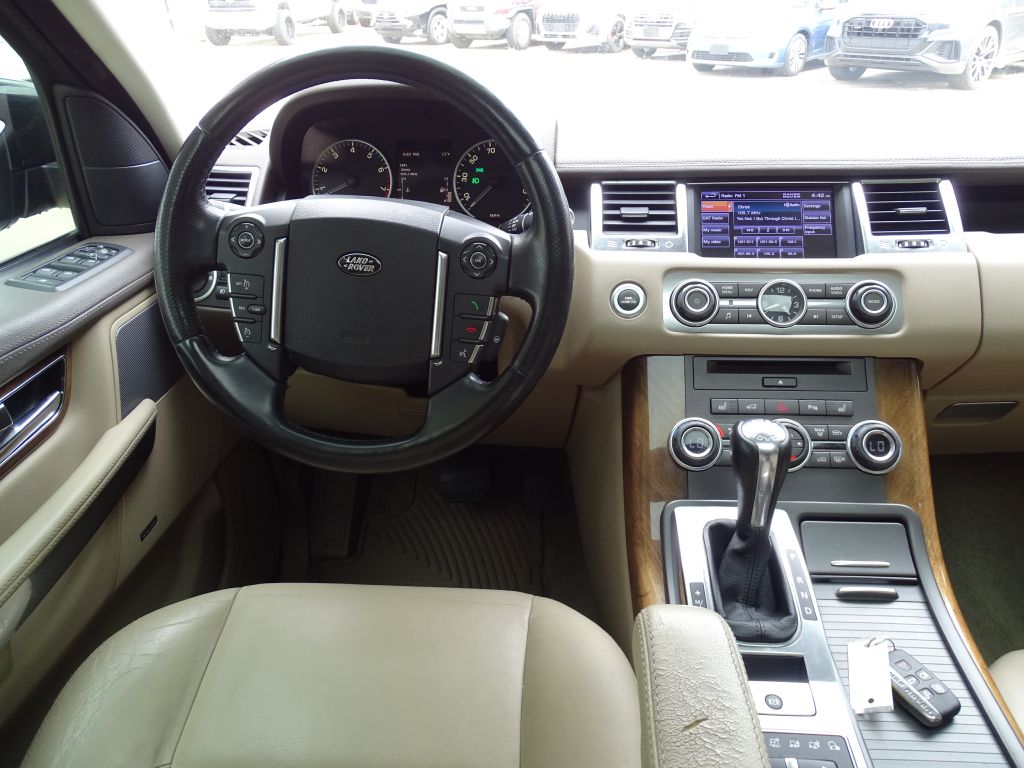 Photo 8 of this LAND ROVER RANGE ROVER SPO